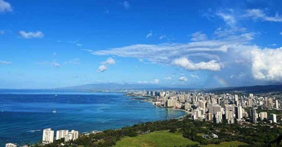 Oahu: Diamond Head Crater Trailhead Transfer & Entry Fee