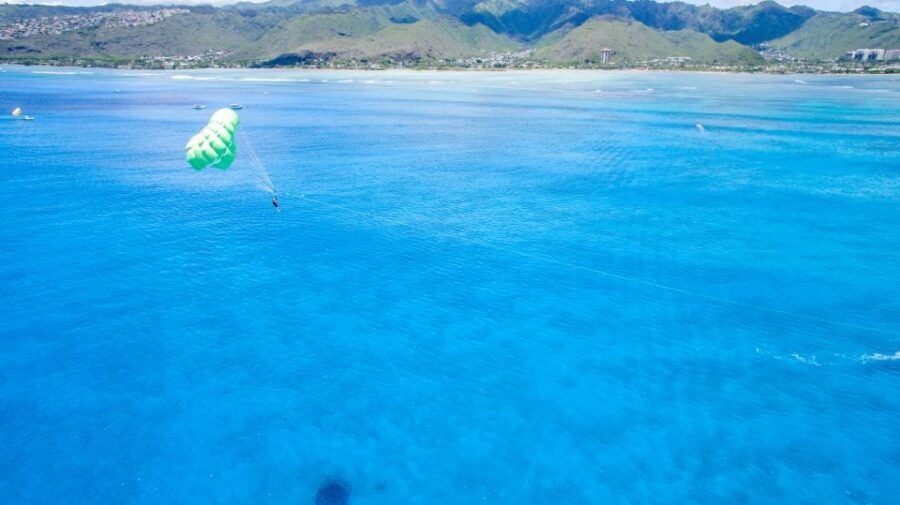 Oahu: Parasail on Maunalua Bay With Diamond Head Views