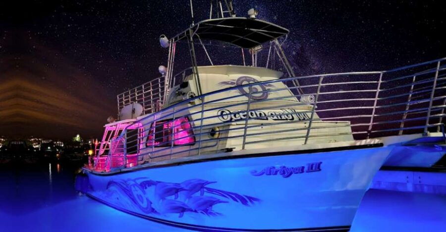 Oahu: Premium Waikiki Sunset Party Cruise With Live DJ