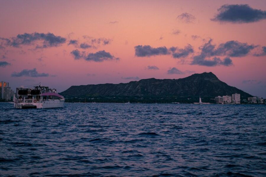 Oahu: Waikiki Whale-Watching BYOB Sunset Cruise