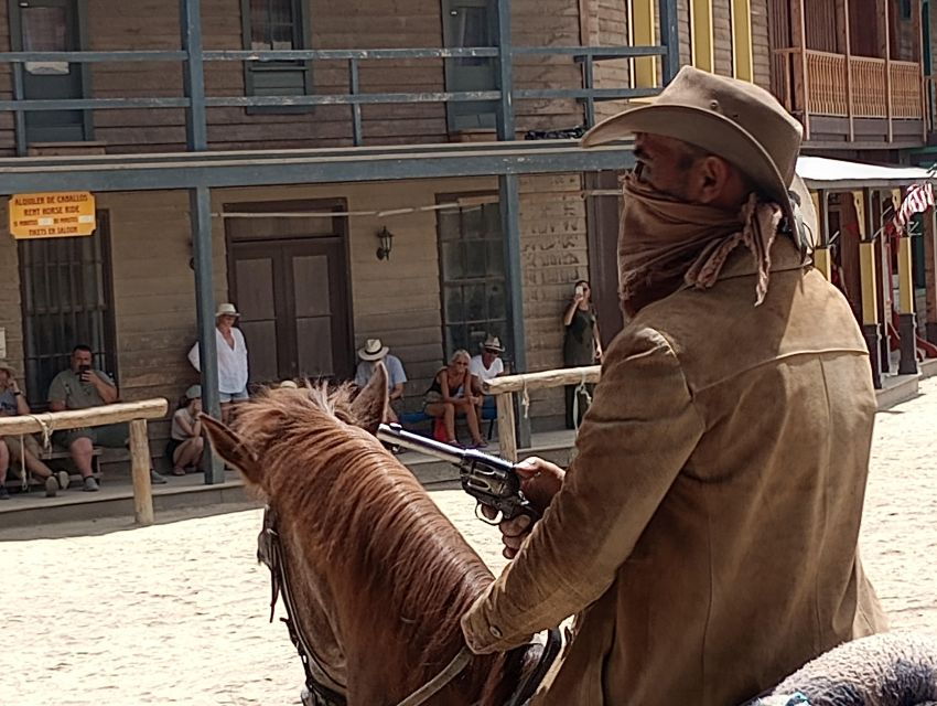 Oasys MiniHollywood&Fort Bravo Shuttle Bus Round-Trip Ticket