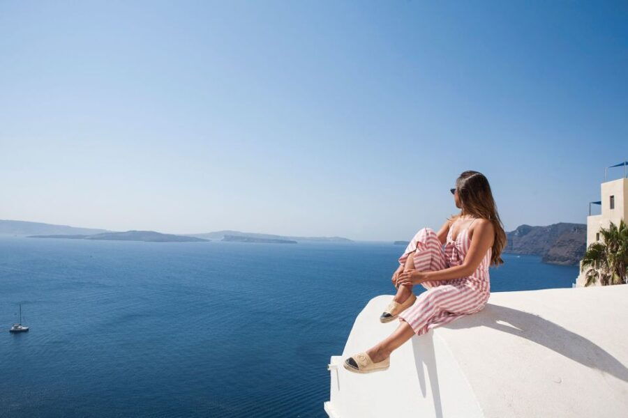 Oia: Most Scenic Spots Instagram Tour