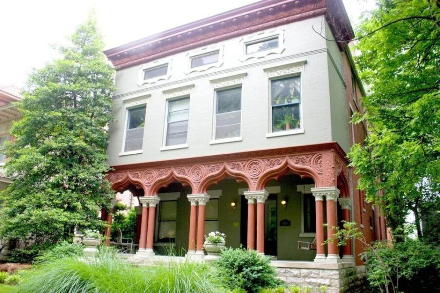 Old Louisville: History and Architecture Walking Tour