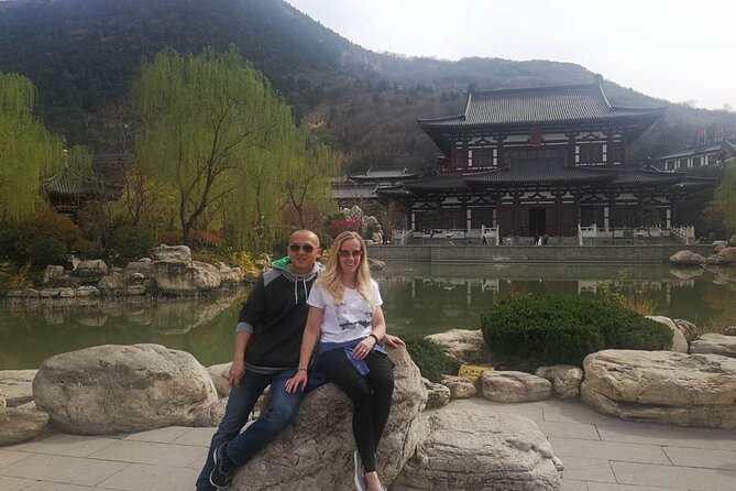 One Day Private Trip to Terracotta Army and Huaqing Palace - Good To Know