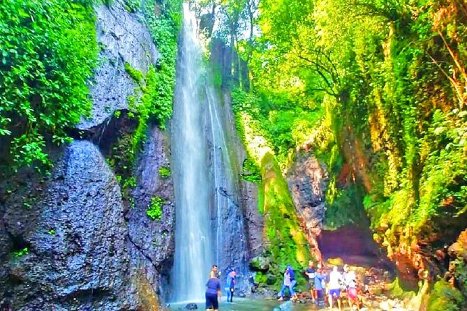 One Day Trip : Bogor Highland Waterfall Tour With Lunch - Good To Know