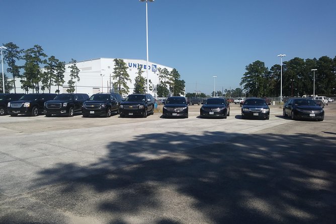 One-Way SUV Transfer From Houston or Galveston to San Antonio