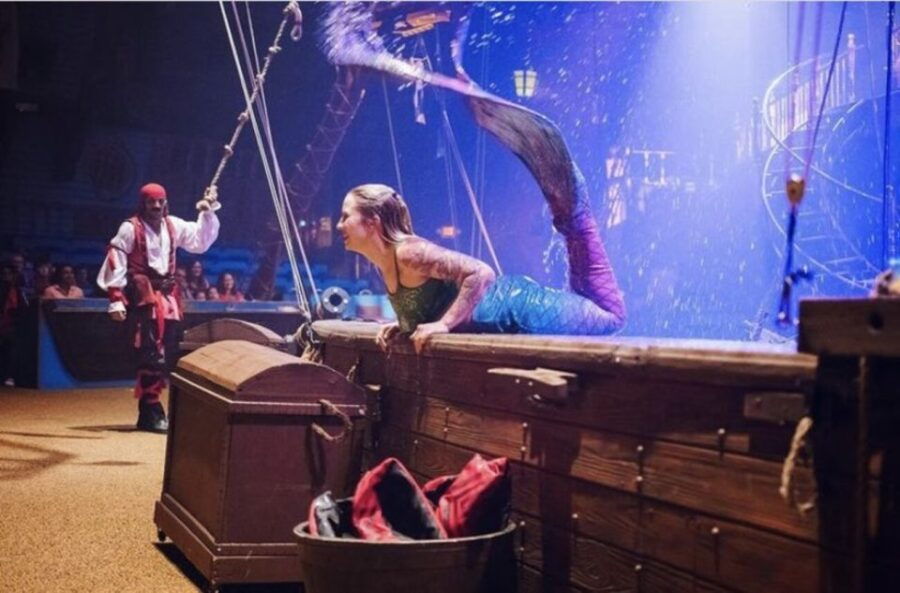 Orlando: Pirates Adventure Dinner Show With Drinks - Good To Know