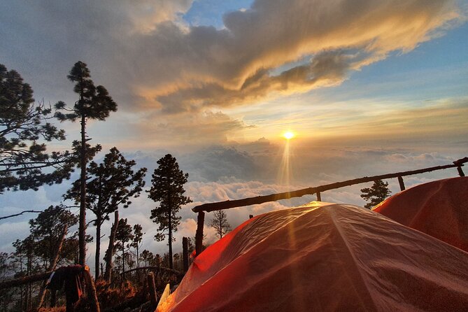 Overnight Volcano Acatenango Hiking Adventure - Overview and Whats Included