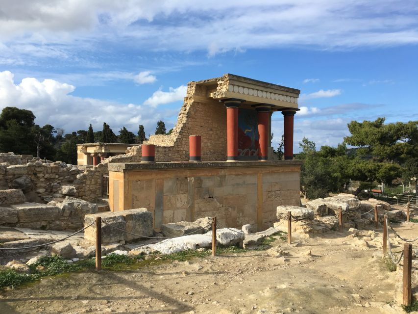 Palace of Knossos Small Group Tour - Good To Know