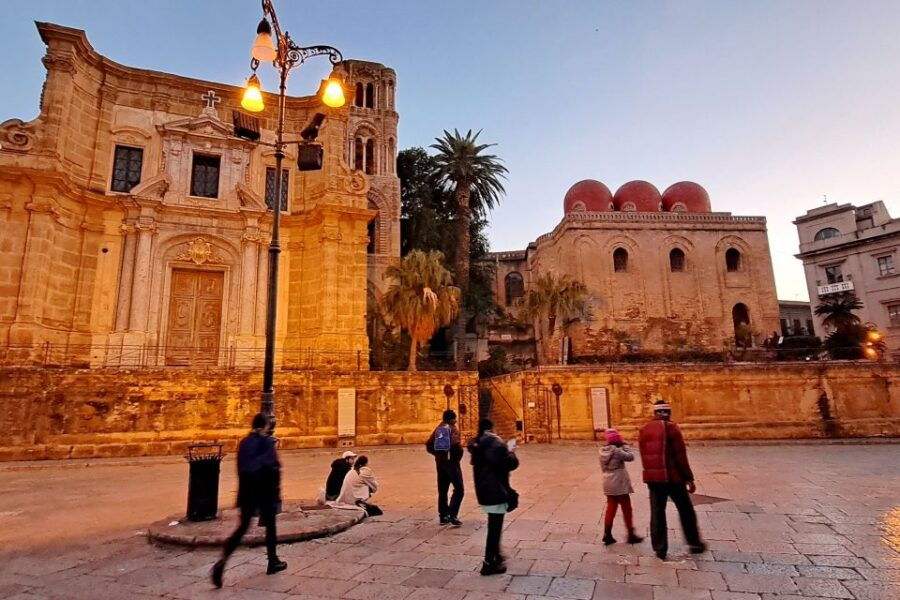 Palermo in the Evening: Tour of the Historic Center