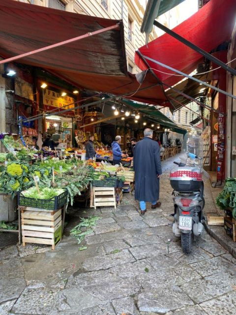 Palermo: Street Food, Market, and City Center Walking Tour