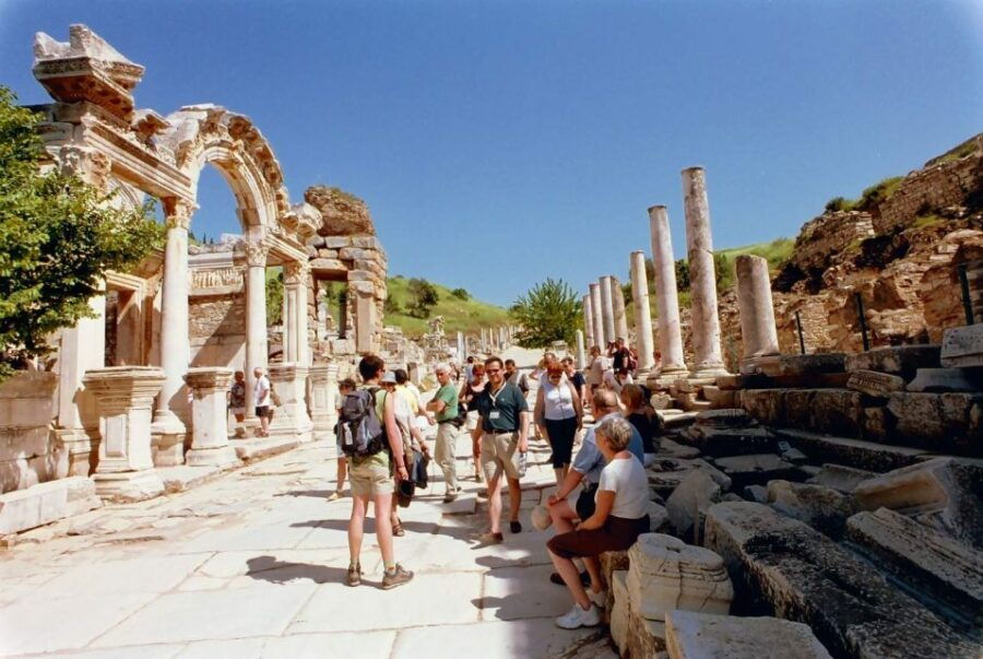 Pamukkale & Hierapolis Full-Day Guided Tour