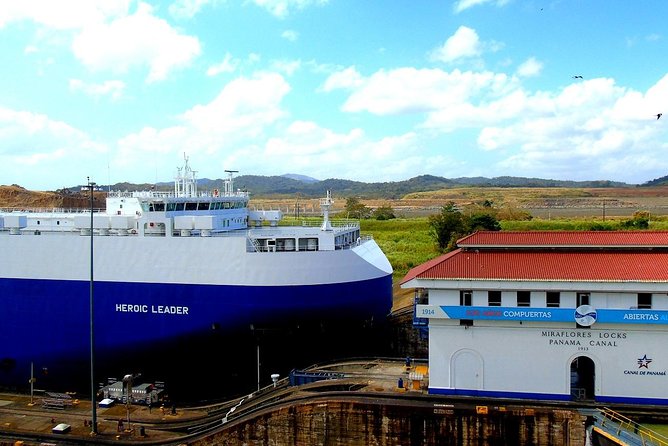 Panama City Adventure: Landmarks and Culture Tour