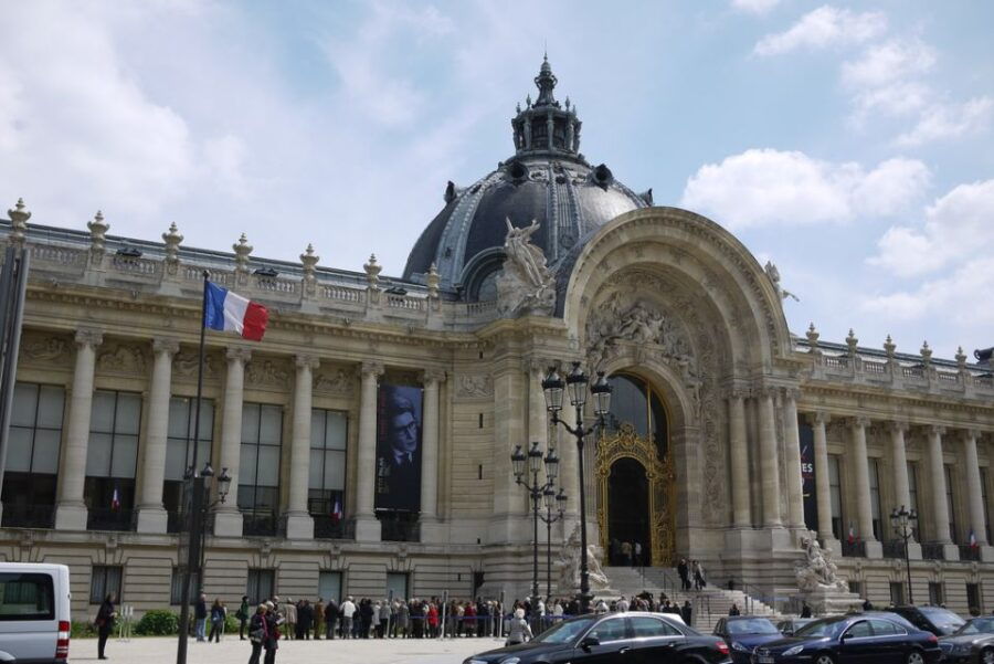 Paris Champs-Élysées 2-Hour Private Walking Tour - Tour Details and Features