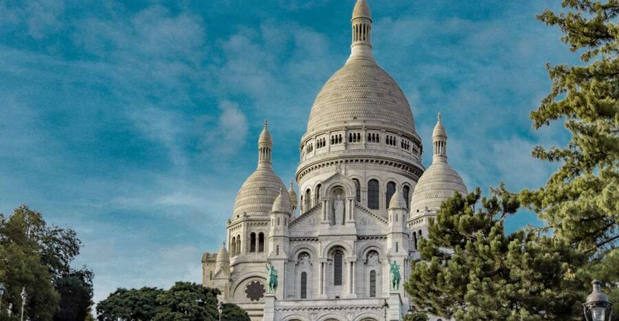 Paris: Charms of Montmartre Guided Walking Tour - Good To Know