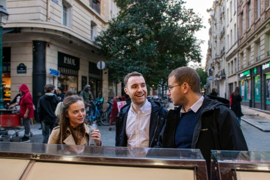 Paris: Christmas Food Tour With Local Guide - Tour Highlights