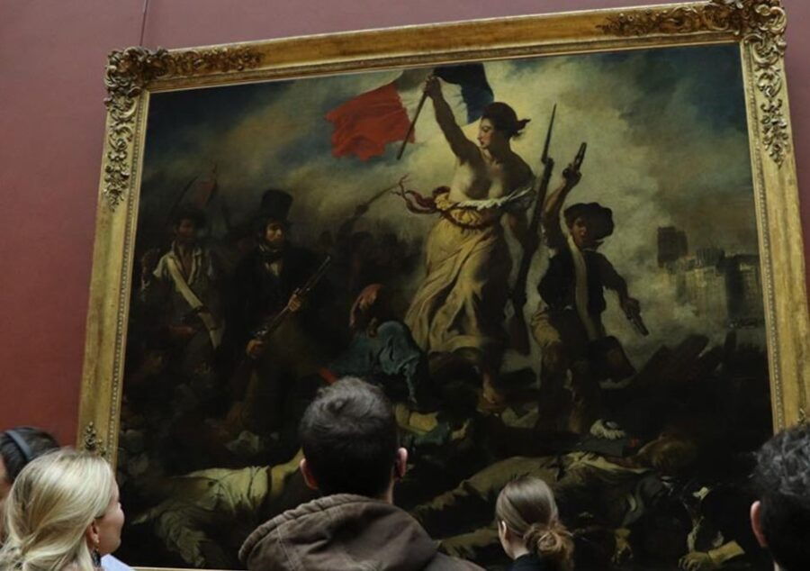 Paris: Highlights Tour With Eiffel Tower, Louvre, and Cruise - Good To Know