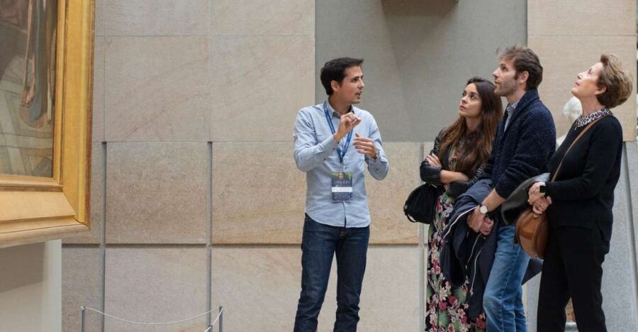 Paris: Orsay Museum Montmartre Tour With Reserved Entry - Helpful Information