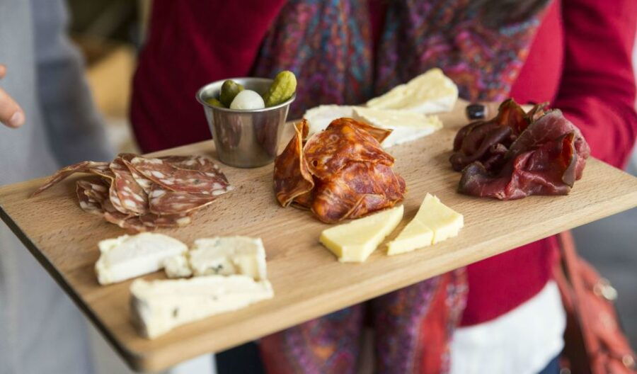 Paris: Private Food Tour – 10 Tastings With Locals - Good To Know