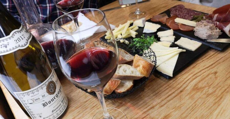 Paris : Walking Tour With Wine, Cheese, Cold Cuts Tasting