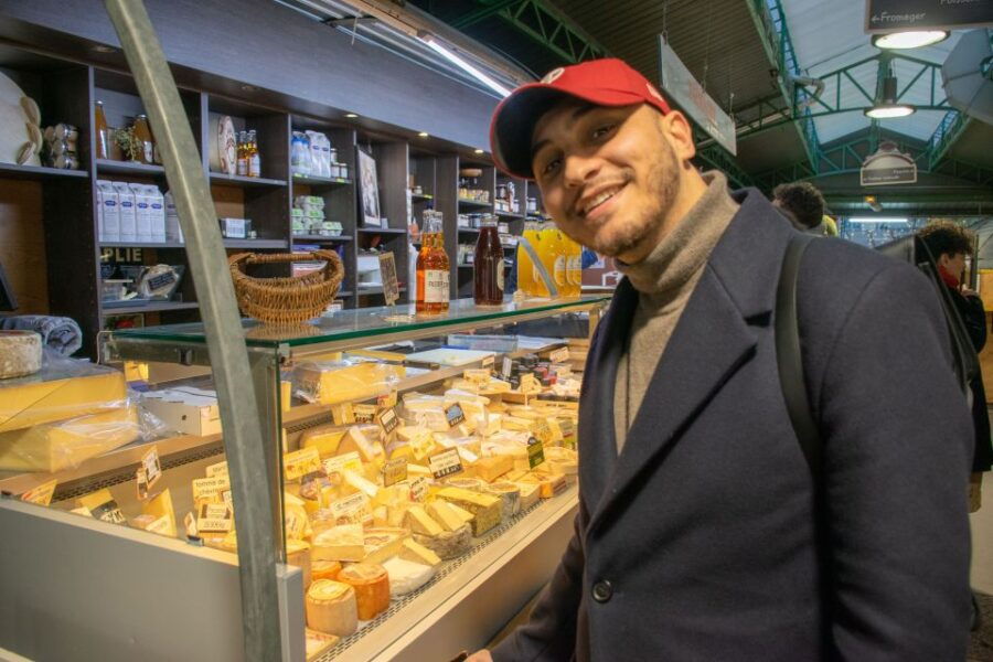 Parisian Picnic Escape : Cheese and Wine Tasting