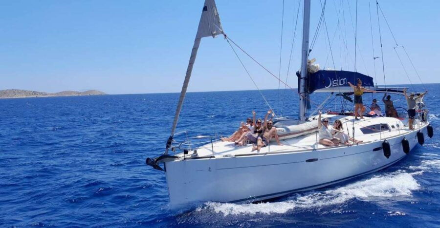 Paros: Full-Day Sailing Yacht Cruise
