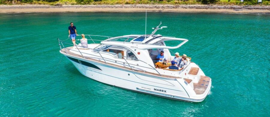 Paros: Private Luxury Boat Day Trip With Snacks and Drinks - Good To Know