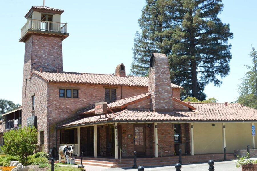 Paso Robles: Scavenger Hunt Walking Tour by Smartphone - Good To Know
