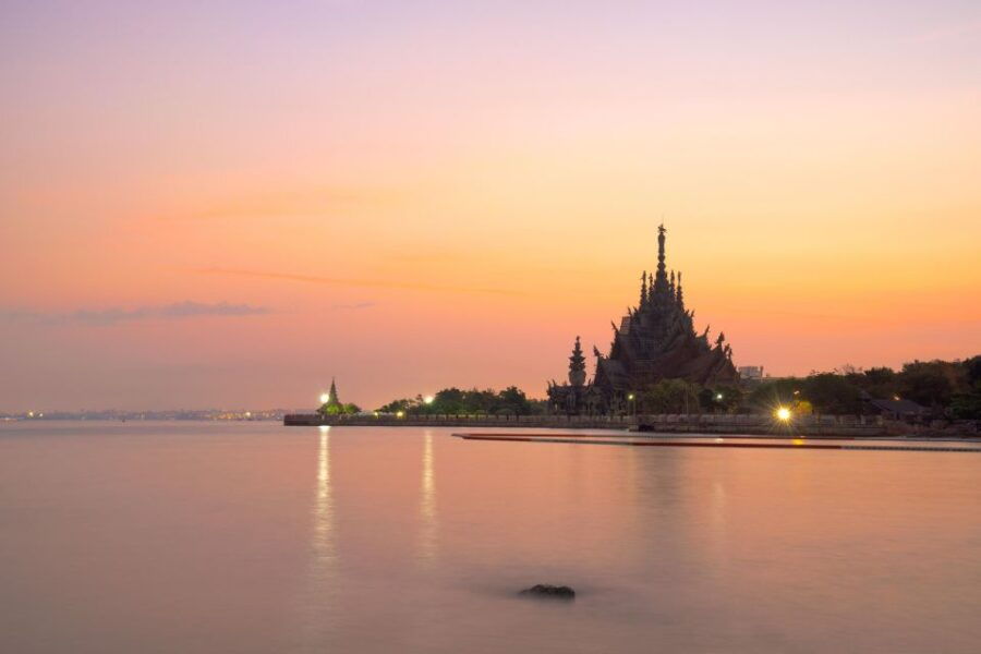 Pattaya Private Tour With Lunch and Ticket