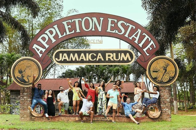 Pelican Bar and Appleton Estate Rum Tour