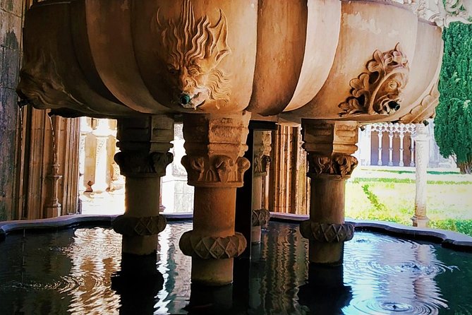 Peniche, Nazaré (Big Waves), Batalha Monastery Tour, and Óbidos - Good To Know