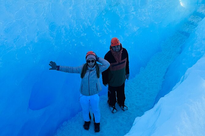 Perito Moreno Minitrekking Full Day With Transfer and Walkways