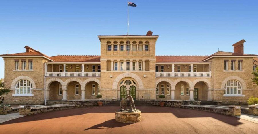 Perth: City Sights, Coins & Bells Tour - Good To Know