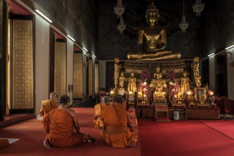 Photo Exploring Bangkok: Ratchanatdaram Temple PM Tour - Good To Know