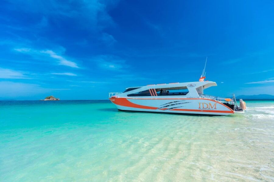 Phuket: Phi Phi, Maya, Bamboo Island Tour by Speed Catamaran