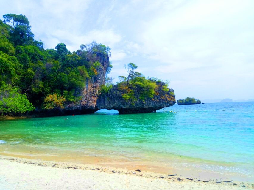 Phuket: Private Hong Island Speedboat Charter Tour
