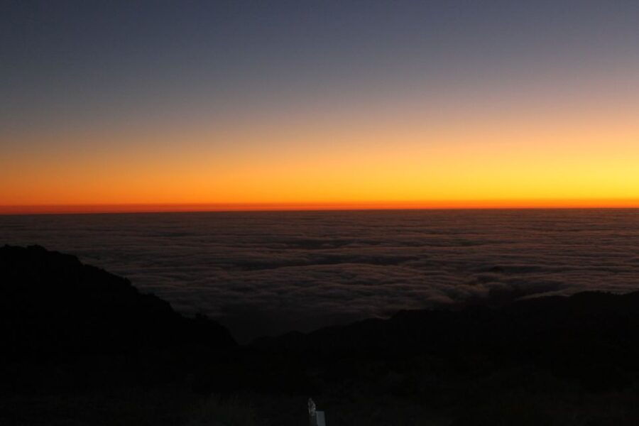 Pico Do Arieiro: Private 4x4 Sunrise Trip With Hot Drinks - Good To Know