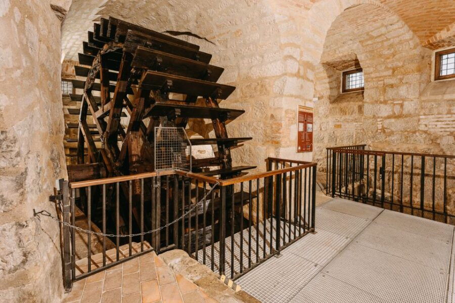 Pilsen: Historic Underground Tour With a Glass of Beer - Good To Know