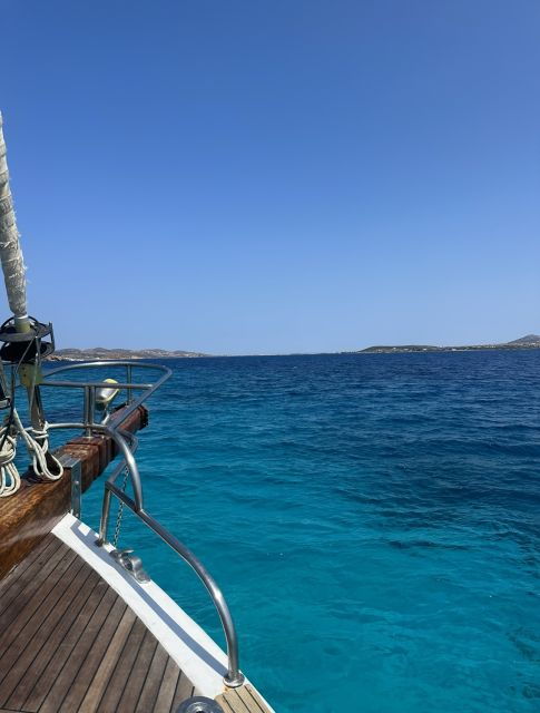 Piso Livadi: Despotiko & Blue Lagoon Cruise W/ Meal & Drinks