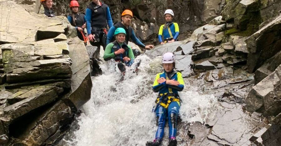 Pitlochry: Gorge Walking Family Tour