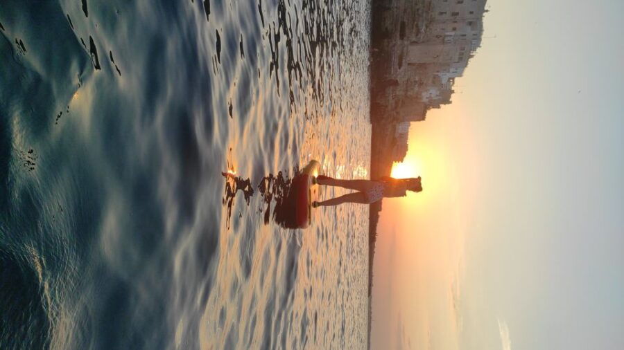 Polignano a Mare: Stand-Up Paddle Board Sea Cave Trip