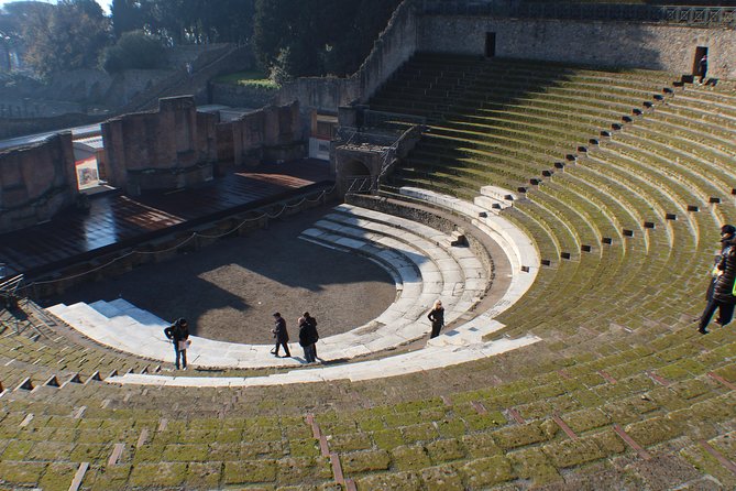 Pompeii Must-See Attractions Guided Tour With Skip-The-Line Access