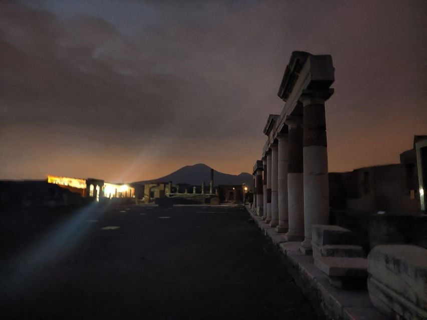 Pompeii Sunset Tour for Small Group - Good To Know