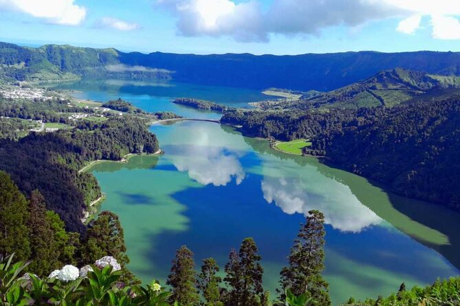 Ponta Delgada: Cruise Excursion, Sete Cidades, Blue & Green Lake - Good To Know