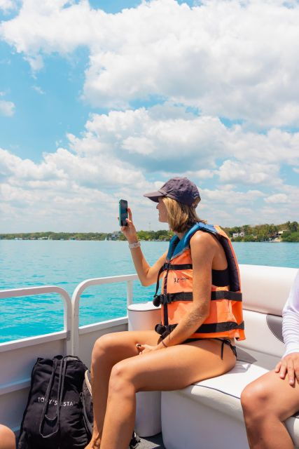 Pontoon Tour in Bacalar Seven Colors Lagoon