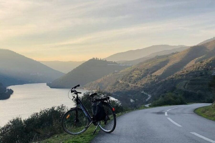 Porto: 1 to 4 Day Electric Bicycle Rental
