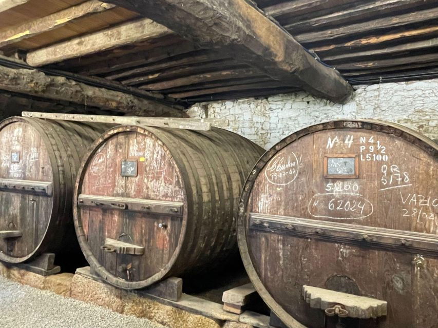 Porto: Douro Valley Tour With 2 Wineries, Lunch and Cruise - Good To Know