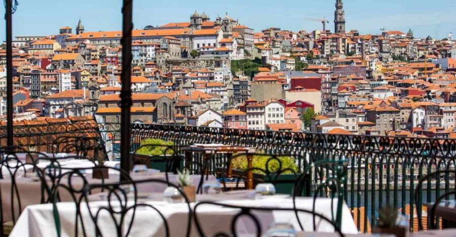 Porto: Full-Day Premium City Tour Experience - Good To Know