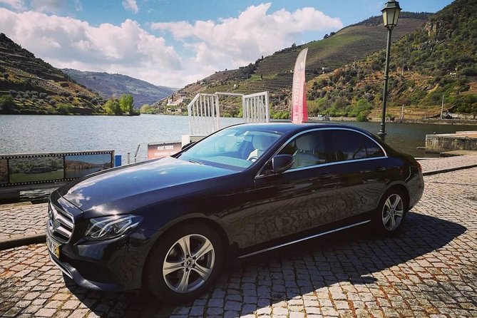 Porto Private One-Way Sightseeing Transfer to Madrid - Good To Know
