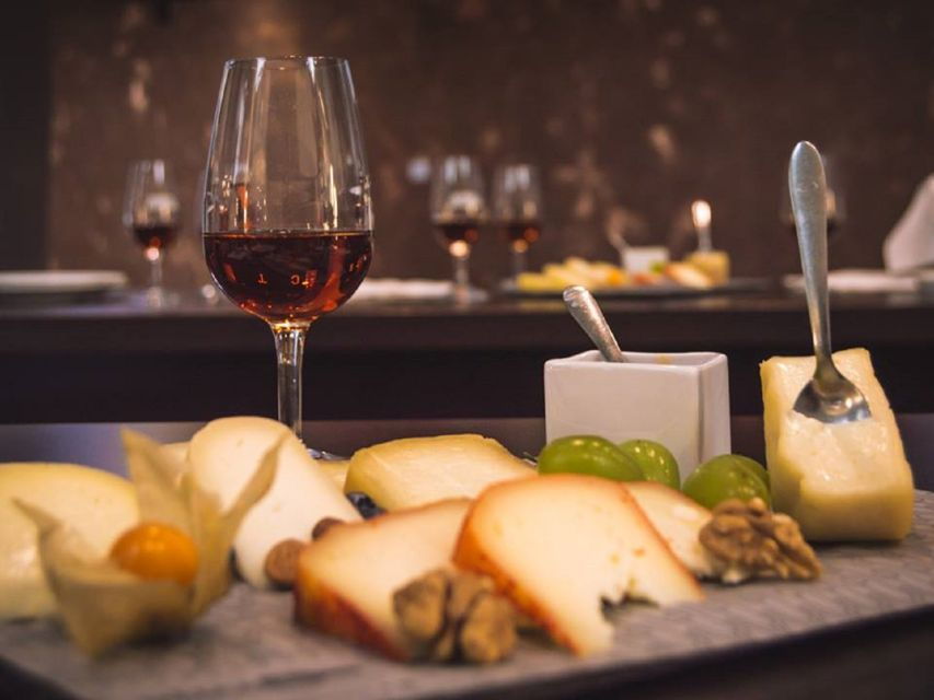 Porto: Private Walking Food Tour With Tastings - Good To Know